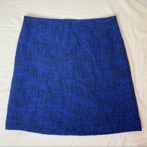 Loft Size 4 blue and black woven skirt